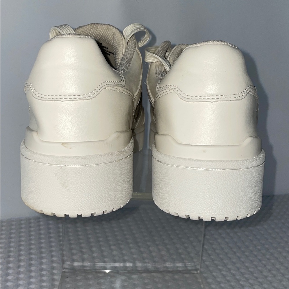 CALVIN KLEIN MONOGRAM WOMENS SNEAKERS FTL-12-082 - Picture 4 of 8